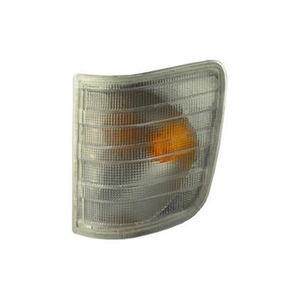 Lanterna de Seta Dianteira Comil Mercedes HPN Com Vigia LE - Pradolux - PL0448.06.02  