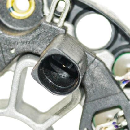 Retificador Do Alternador Volare A6 A8 Motor MWM 120A Com Plug 1 Via - BOSCH - F00M133273B  